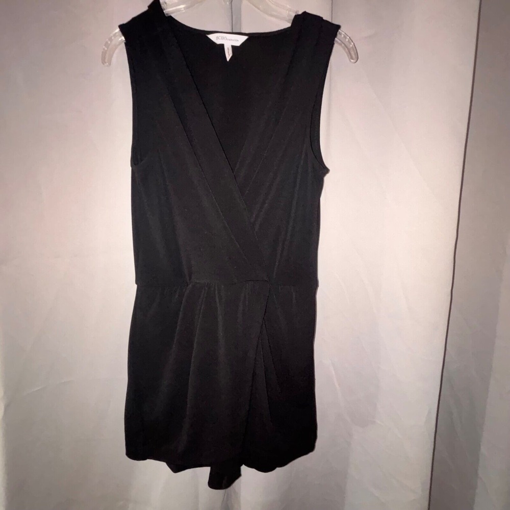 BCBG Generation Sz XS Black Sleeveless Faux Wrap Surplice‎ Skort Romper Stretch
